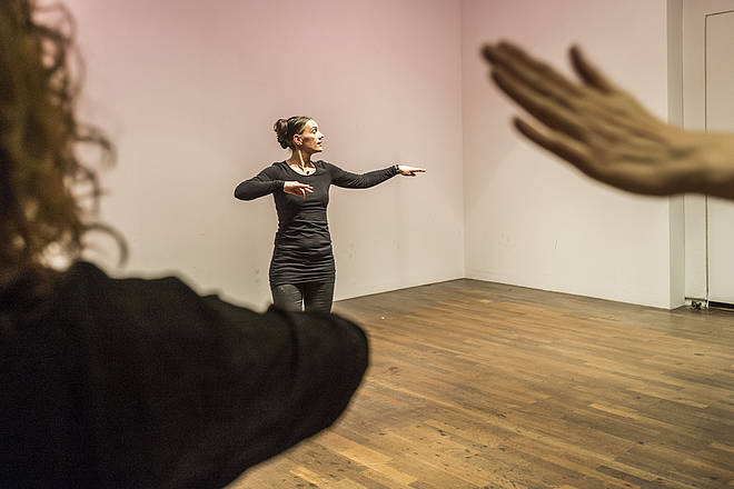 Kathak-Tanz-Workshop mit Nicole Manon Lehmann, Foto: Jan Windszus